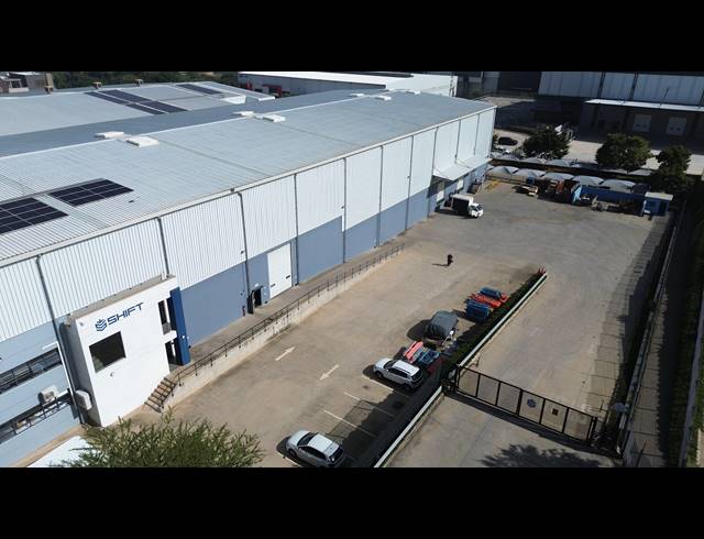 3,280M² WAREHOUSE TO LET IN LINBRO PARK